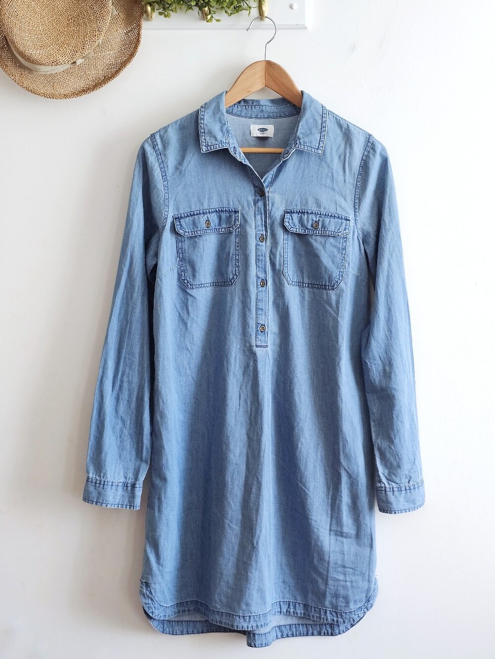 Old Navy Chambray Shirt Dress Women M Tall Blue Cotton Long Sleeve Tunic